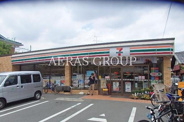 コンビニ　セブンイレブン世田谷駒留通り店（コンビニ）まで382m