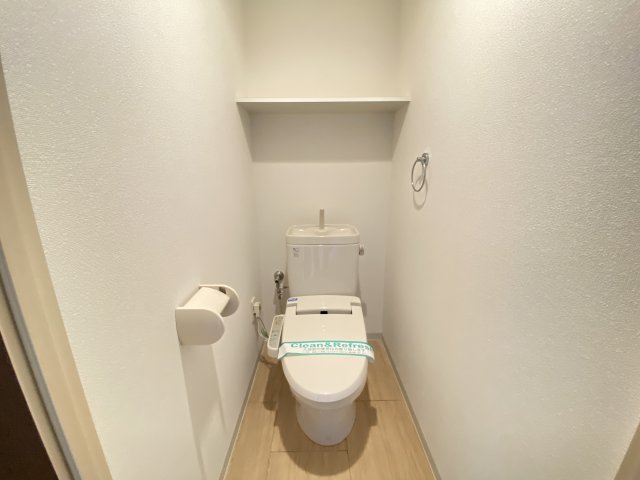 トイレ　同一タイプです。