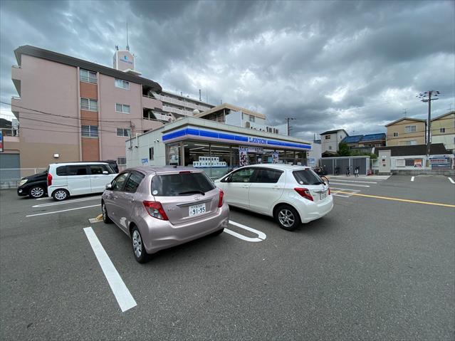 コンビニ　ローソン（コンビニ）まで3660m