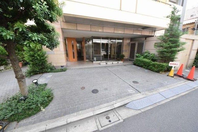 エントランス　★キレイなエントランス★