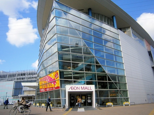スーパー　イオン堺北花田店（スーパー）まで687m