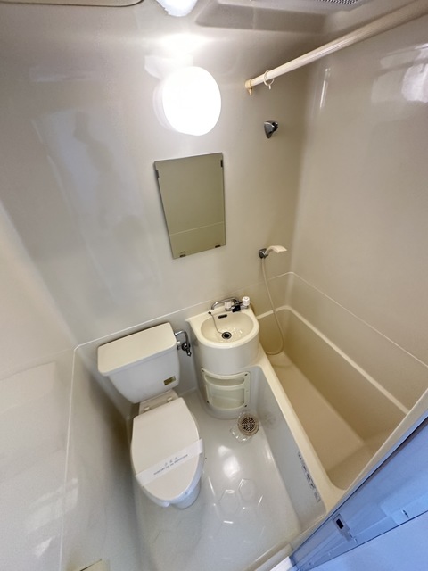 バス・シャワールーム　別部屋参考写真です