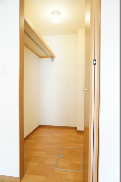 収納　図面と現状に相違がある場合には現状を優先