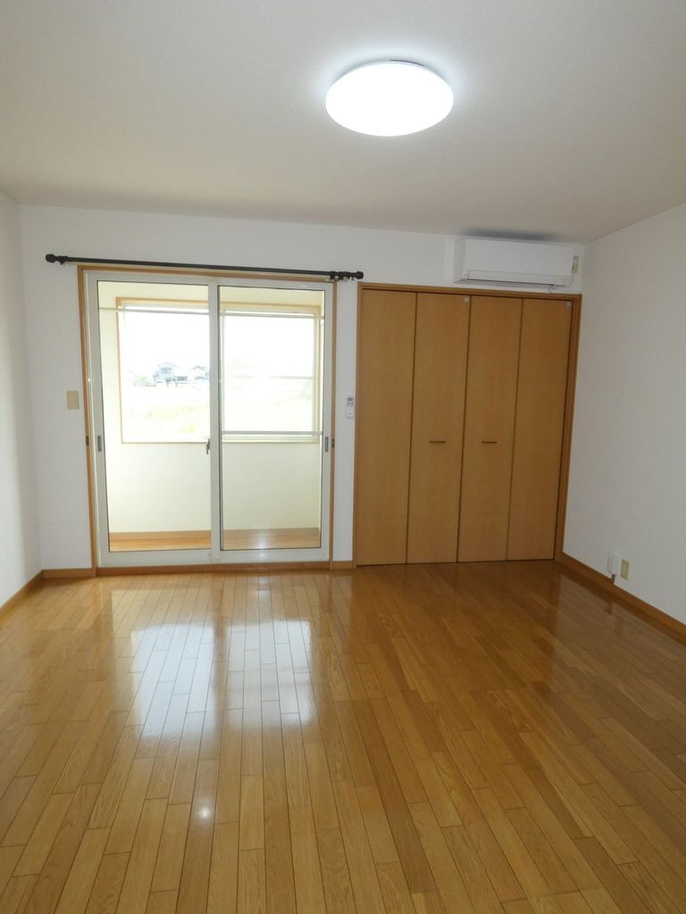 居室・リビング　洋室8.7帖
