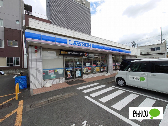 コンビニ　ローソン藍住町西野店（コンビニ）まで562m