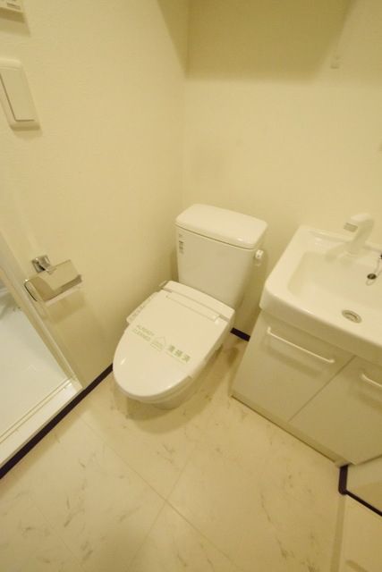 トイレ　★バス・トイレ別のお部屋です。★