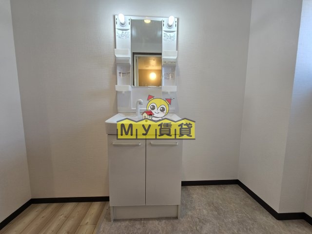 洗面設備　ヒラノマンション