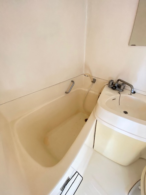 バス・シャワールーム　別部屋参考写真