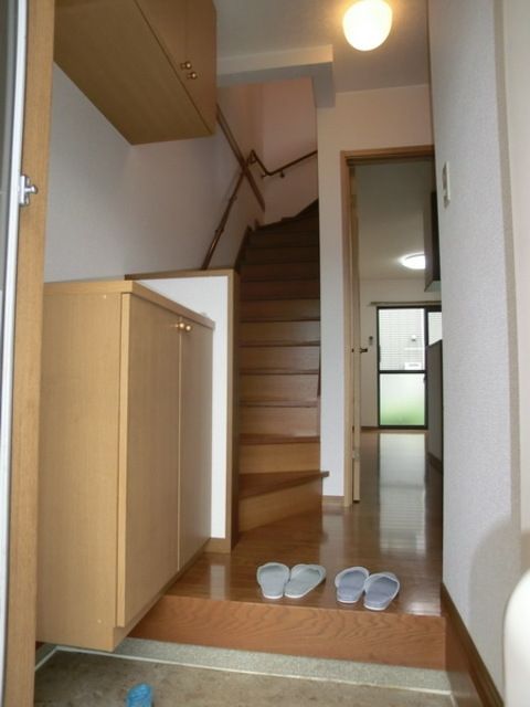 玄関　シューズボックス