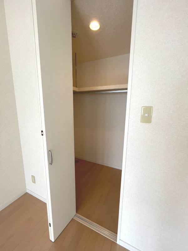 収納　クローゼット