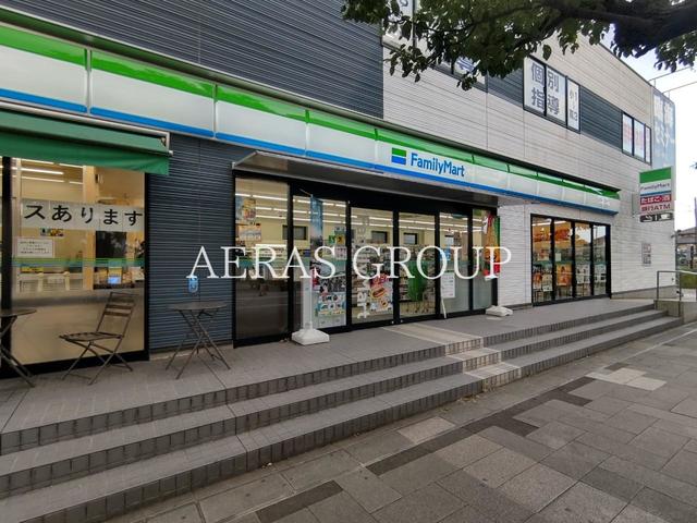 コンビニ　ファミリーマート 横浜中川中央店（コンビニ）まで170m