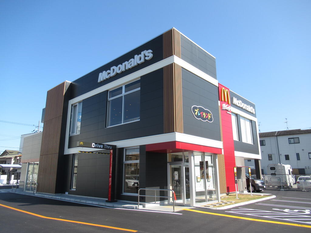 飲食店　マクドナルド八尾宮町店（飲食店）まで528m