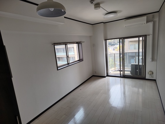居室・リビング　※別部屋の写真です