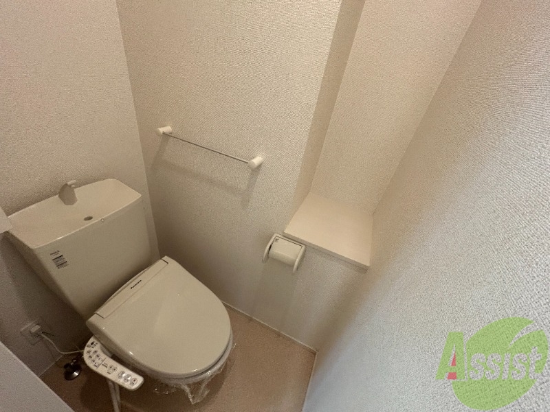 トイレ　トイレは清潔感があり安心して使用できそうです。