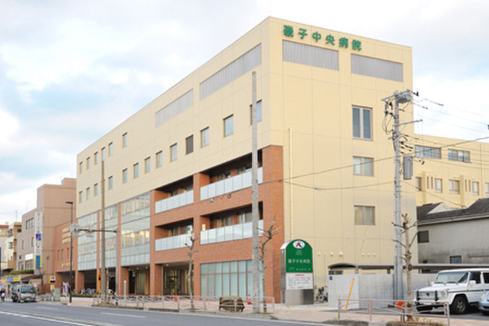 病院　磯子中央病院（病院）まで70m