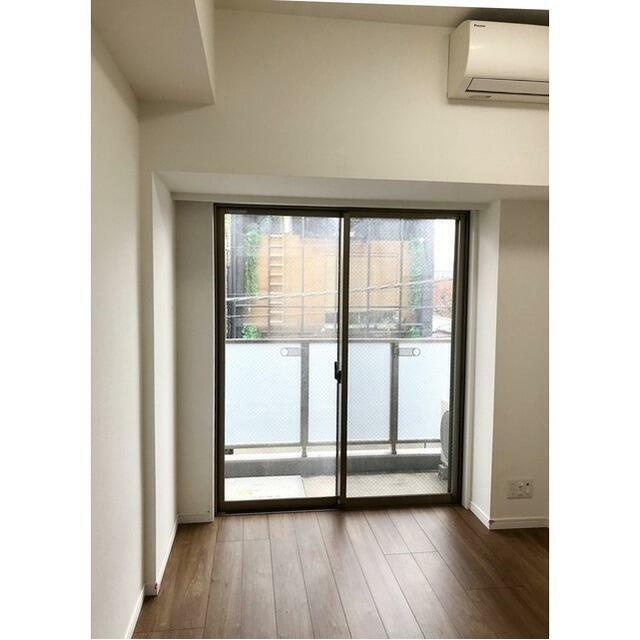 居室・リビング　同タイプ・別部屋画像