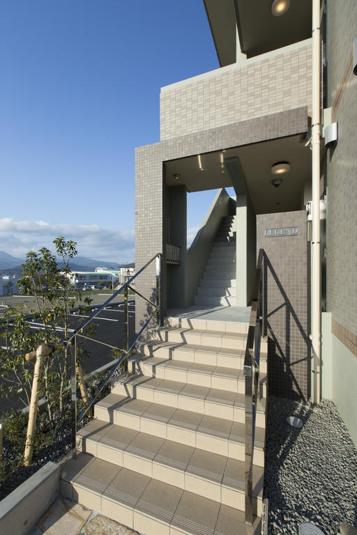 建物外観　アプローチ