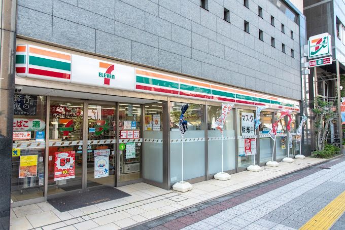 コンビニ　セブンイレブン 日本橋馬喰町店（コンビニ）まで49m