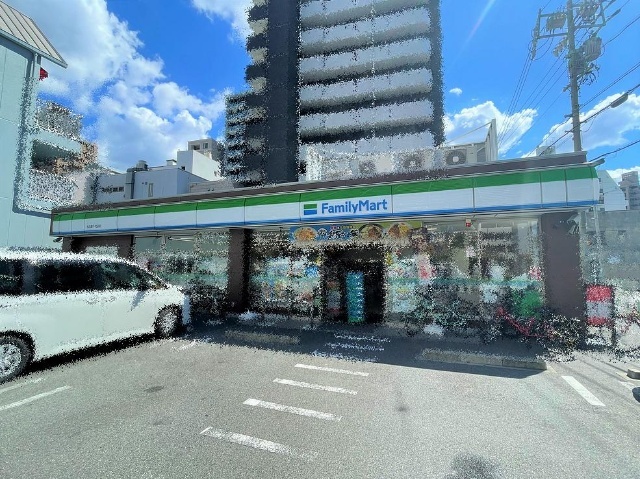 コンビニ　ファミリーマート名古屋千代田店（コンビニ）まで40m