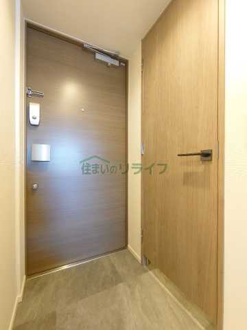 RESIDENCE KOENJIの玄関写真