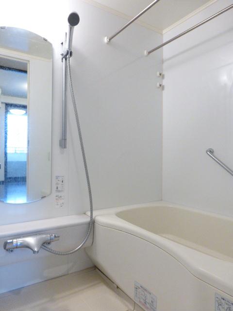 バス・シャワールーム　バス※別部屋参考写真