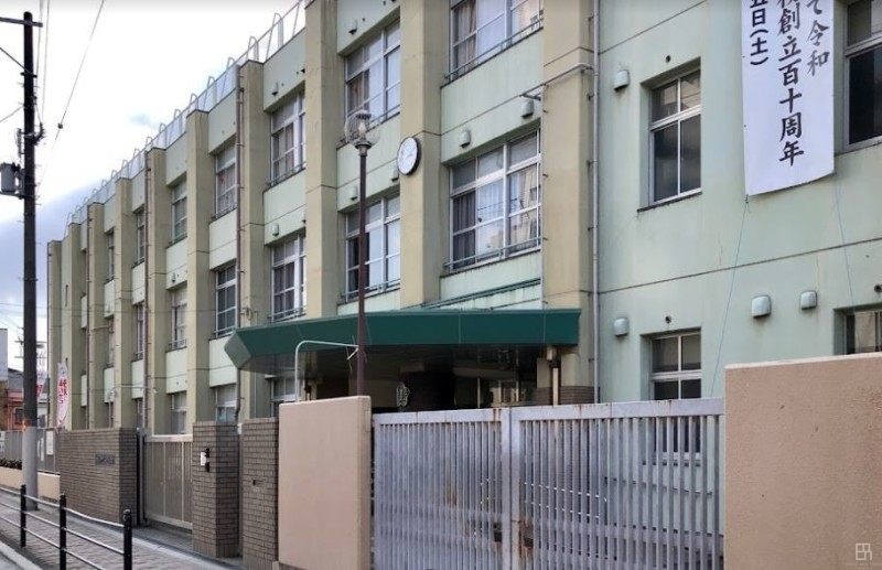 小学校　大阪市立安立小学校（小学校）まで810m