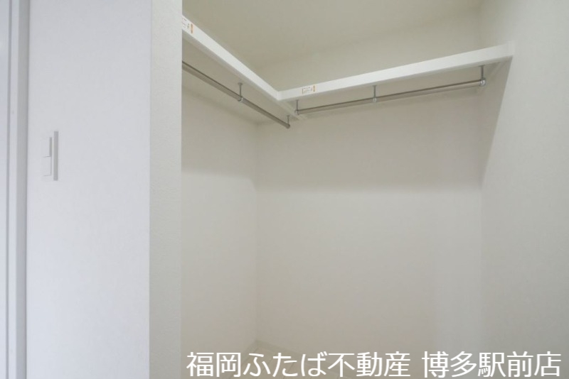 フェロー博多駅南の内装写真