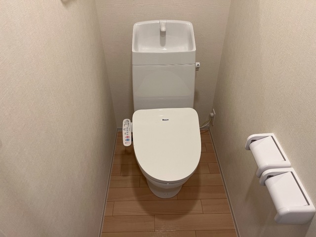トイレ　シャワー付トイレ