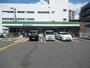 コンビニ　ファミリーマート　高知梅ノ辻店（コンビニ）まで170m