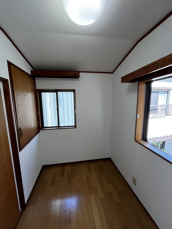 森北町4丁目戸建の居間写真