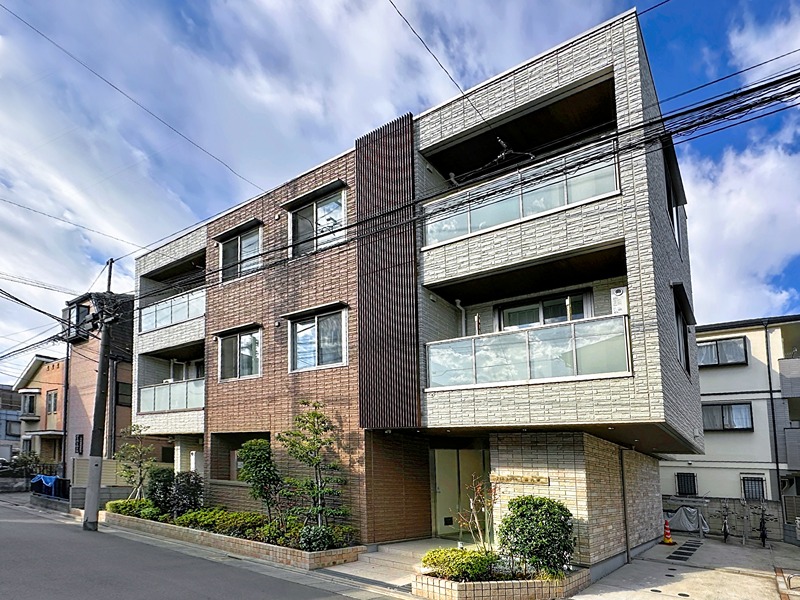 建物外観　大手ハウスメーカー「積水ハウス」施工！