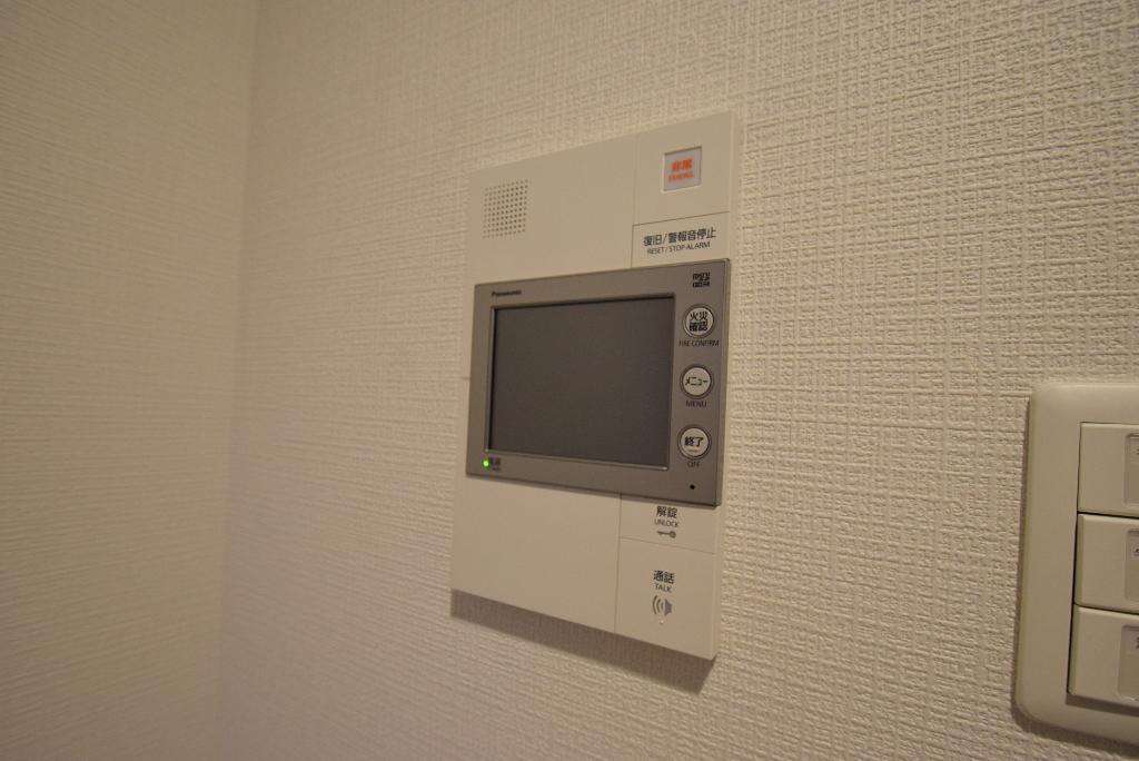 セキュリティ　カメラ付インターホン