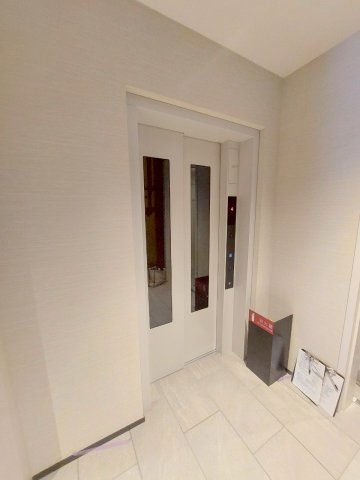 ロビー　★エレベータ完備★