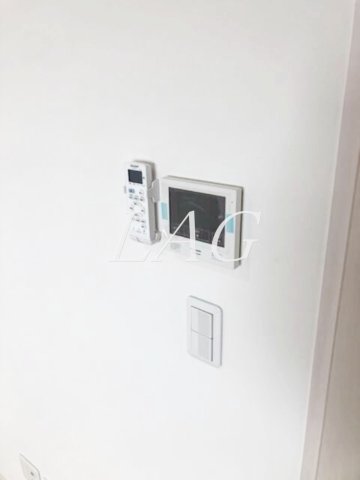 セキュリティ　モニター付きインターフォンです。