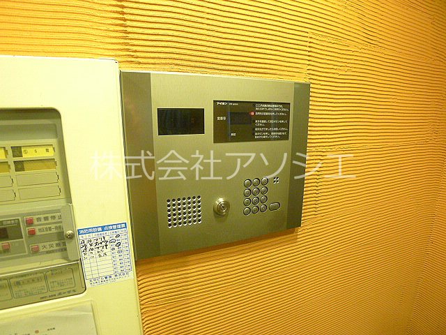 セキュリティ　オートロック完備