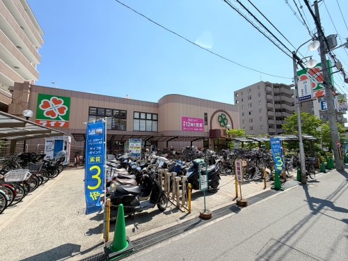 スーパー　ライフ服部店（スーパー）まで446m