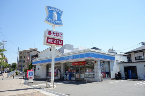 コンビニ　ローソン須磨前池町4丁目店（コンビニ）まで275m