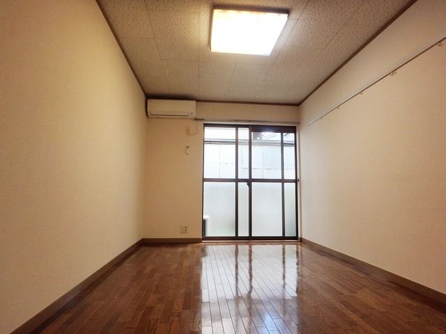 メゾン妙義の内装写真