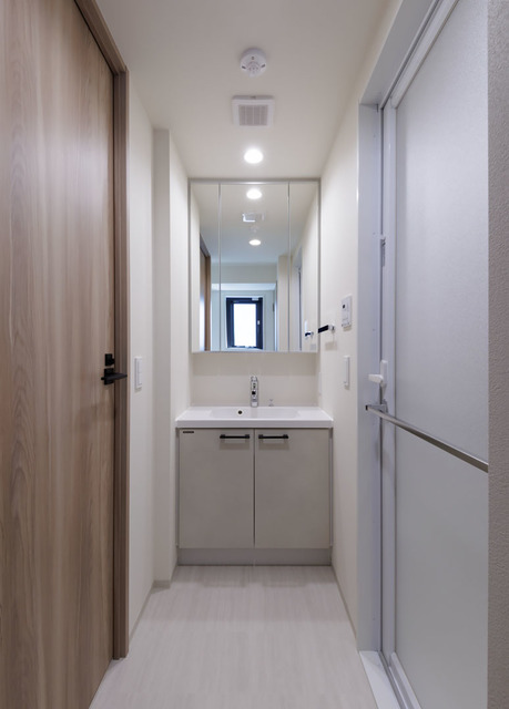 洗面設備　※写真は同タイプ住戸です。