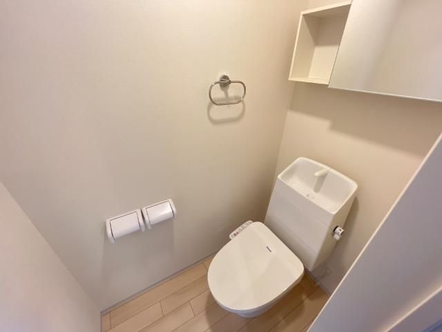 ゴールドリーフのトイレ写真