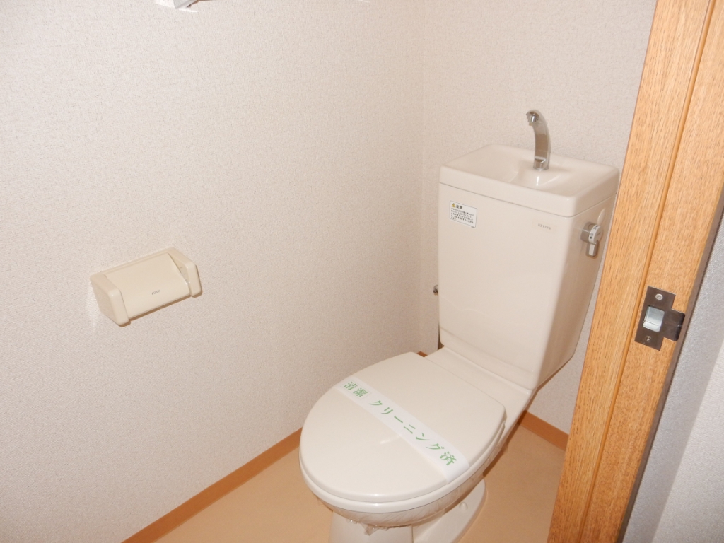 グラウィスのトイレ写真