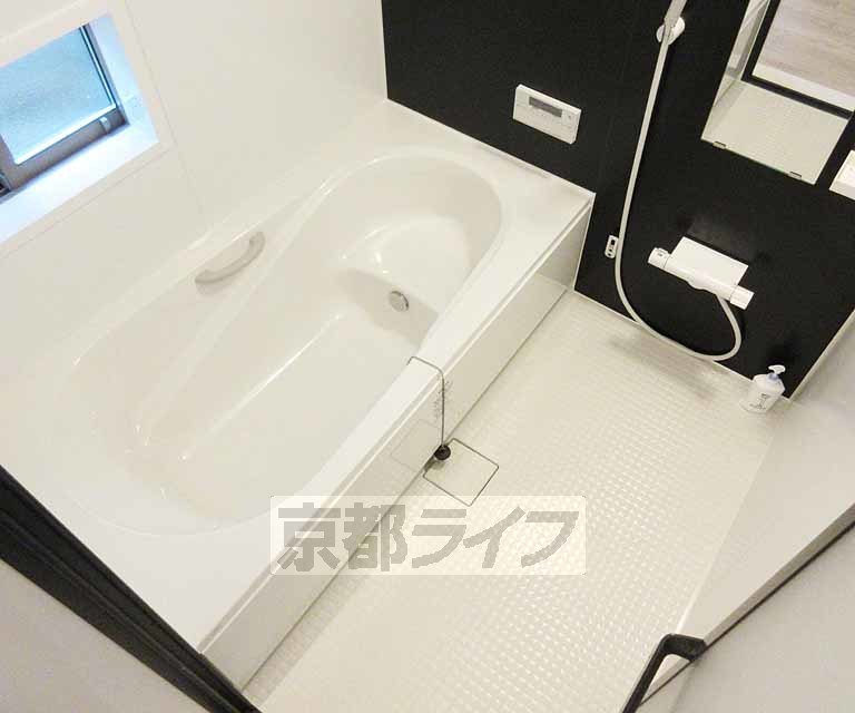 四ノ宮行者谷貸家の風呂写真