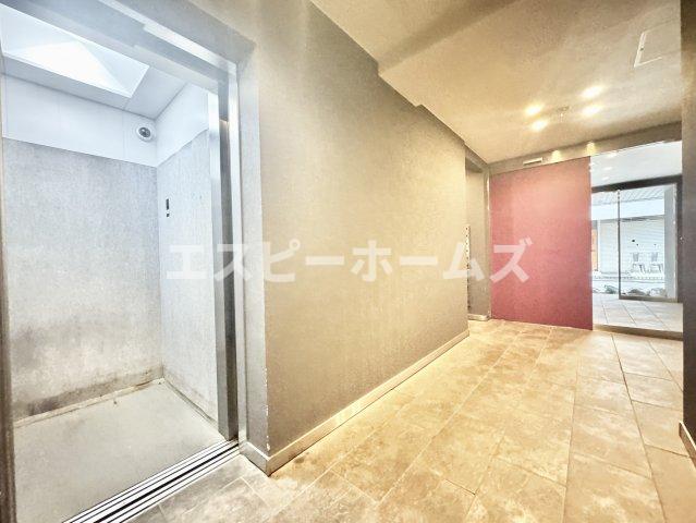 東武東上線 大山駅 徒歩8分 10階建 築17年の外観写真