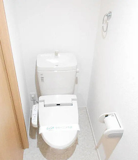 トイレ　別部屋参考写真
