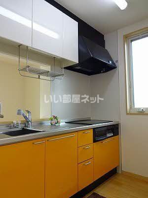 コンフォールIIBのキッチン写真