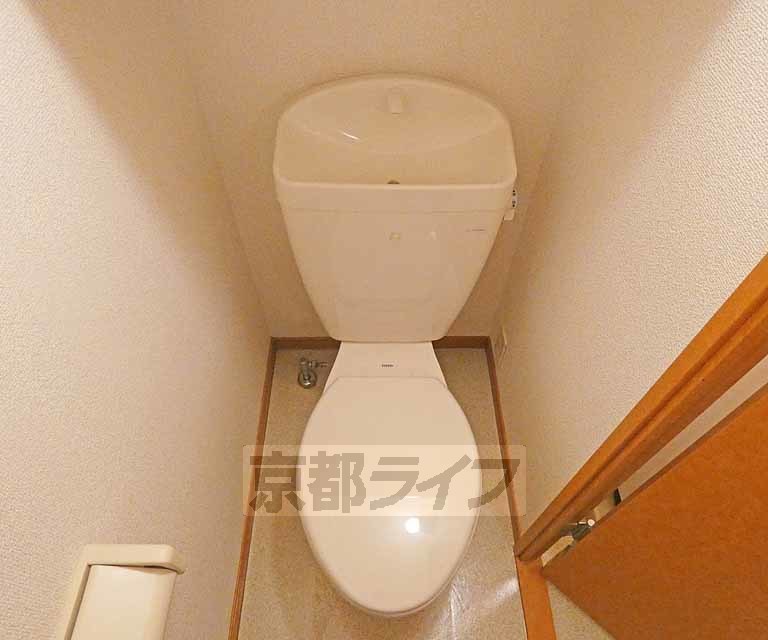レオパレス氷室のトイレ写真