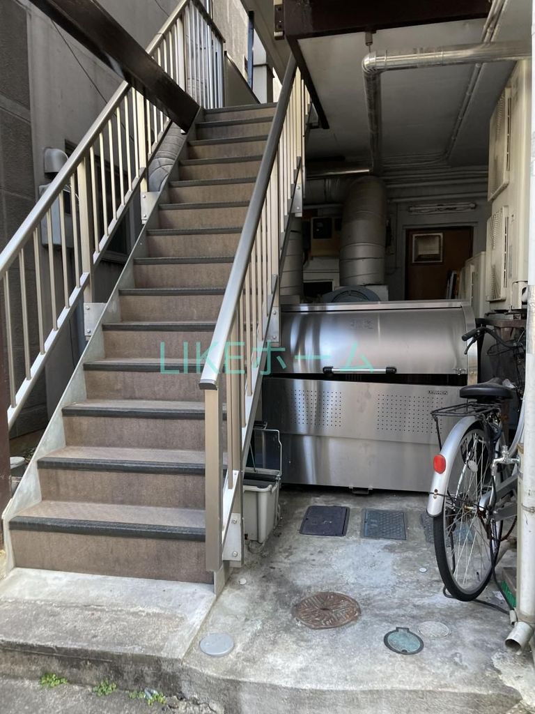 その他部屋・スペース　駐車場