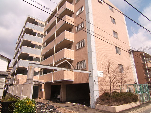 シャトレ21箱崎の外観写真