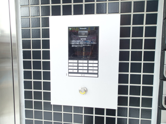 セキュリティ　◆Ｂ１～３階入居者専用オートロック◆　※Ｂ２階入居者利用不可