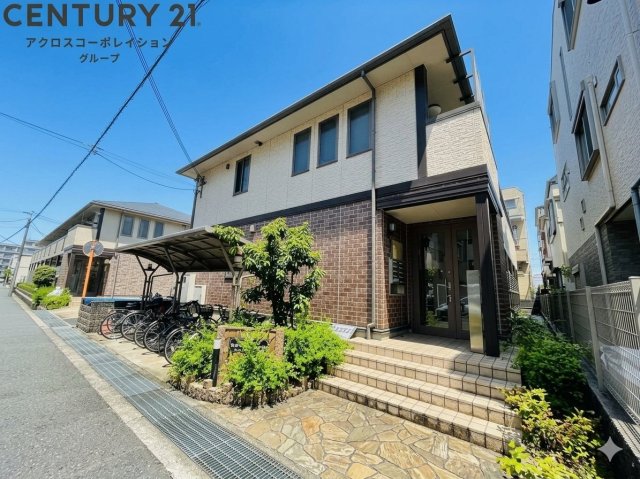 建物外観　オートロック・防犯カメラ付きでセキュリティ安心！